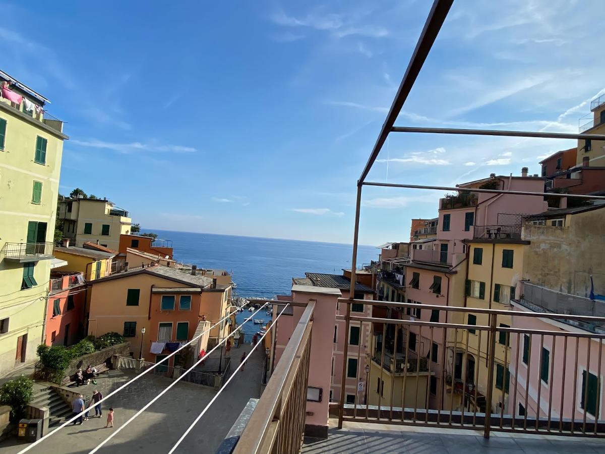 Albarola Affittacamere Riomaggiore Esterno foto